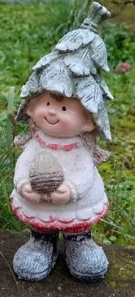 Dekorace zahradní holčička